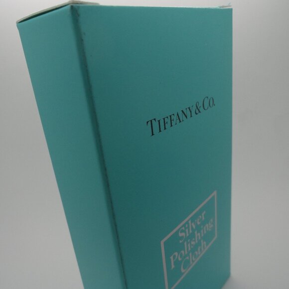 Tiffany & Co. 18" by 18" Jewelry Cleaner and Polishing Cloth - Picture 6 of 10